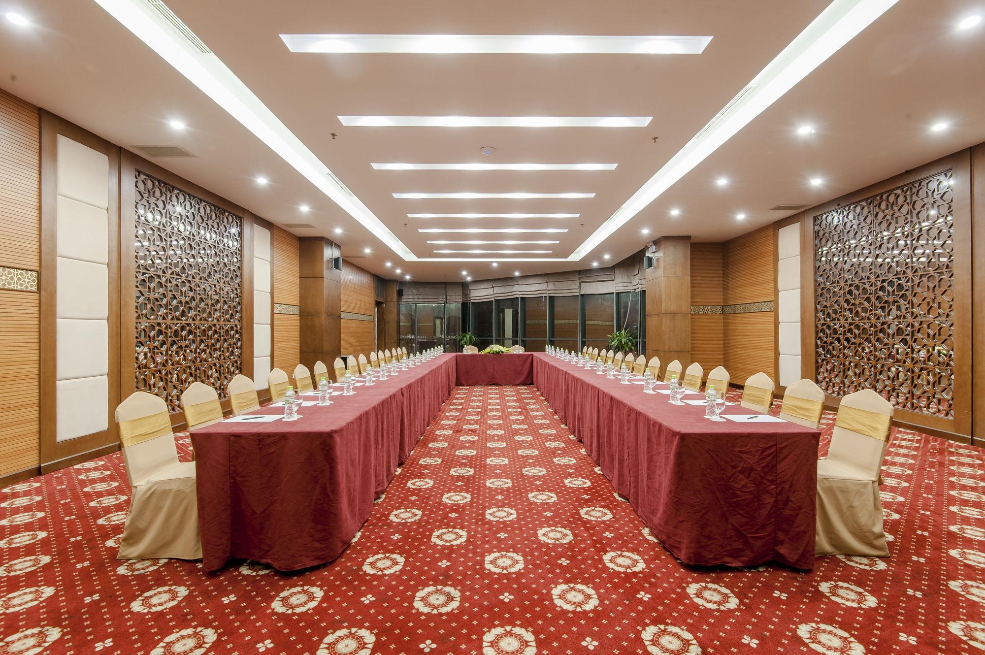 Отель Muong Thanh Grand